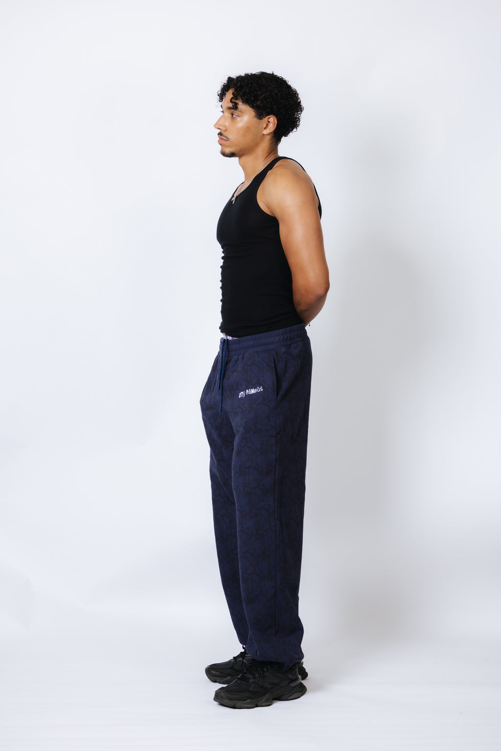SCAFFOLDING SWEATS