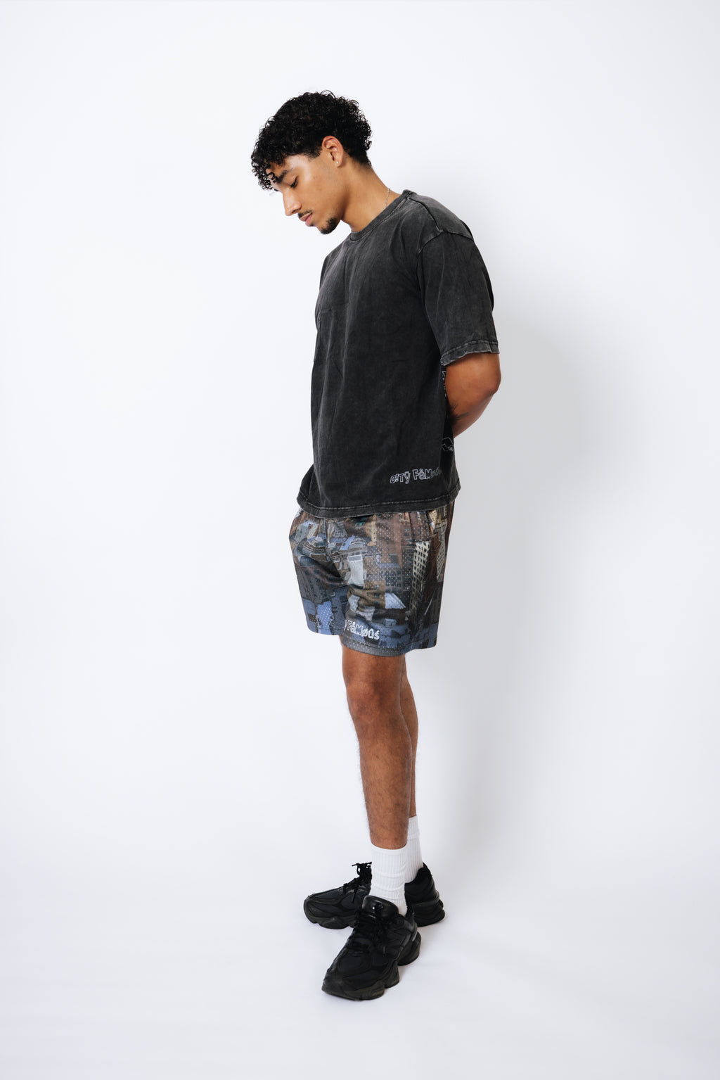 SKYLINE T-SHIRT